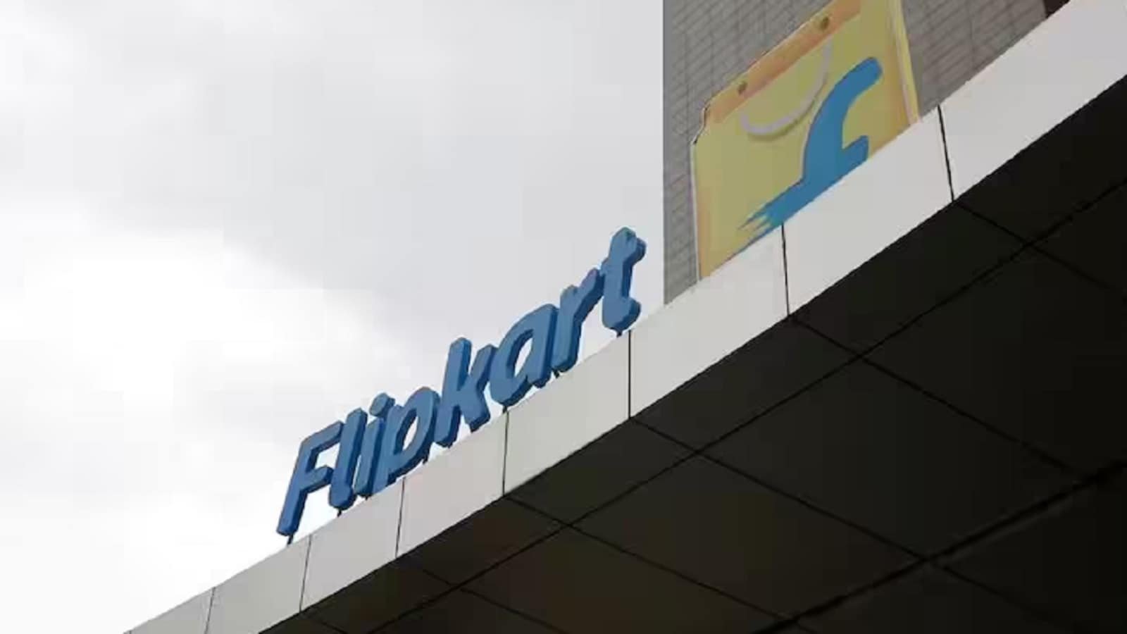 Flipkart grapples with sagging employee morale as Snapdeal, Meesho, Groww power ahead with IPOs