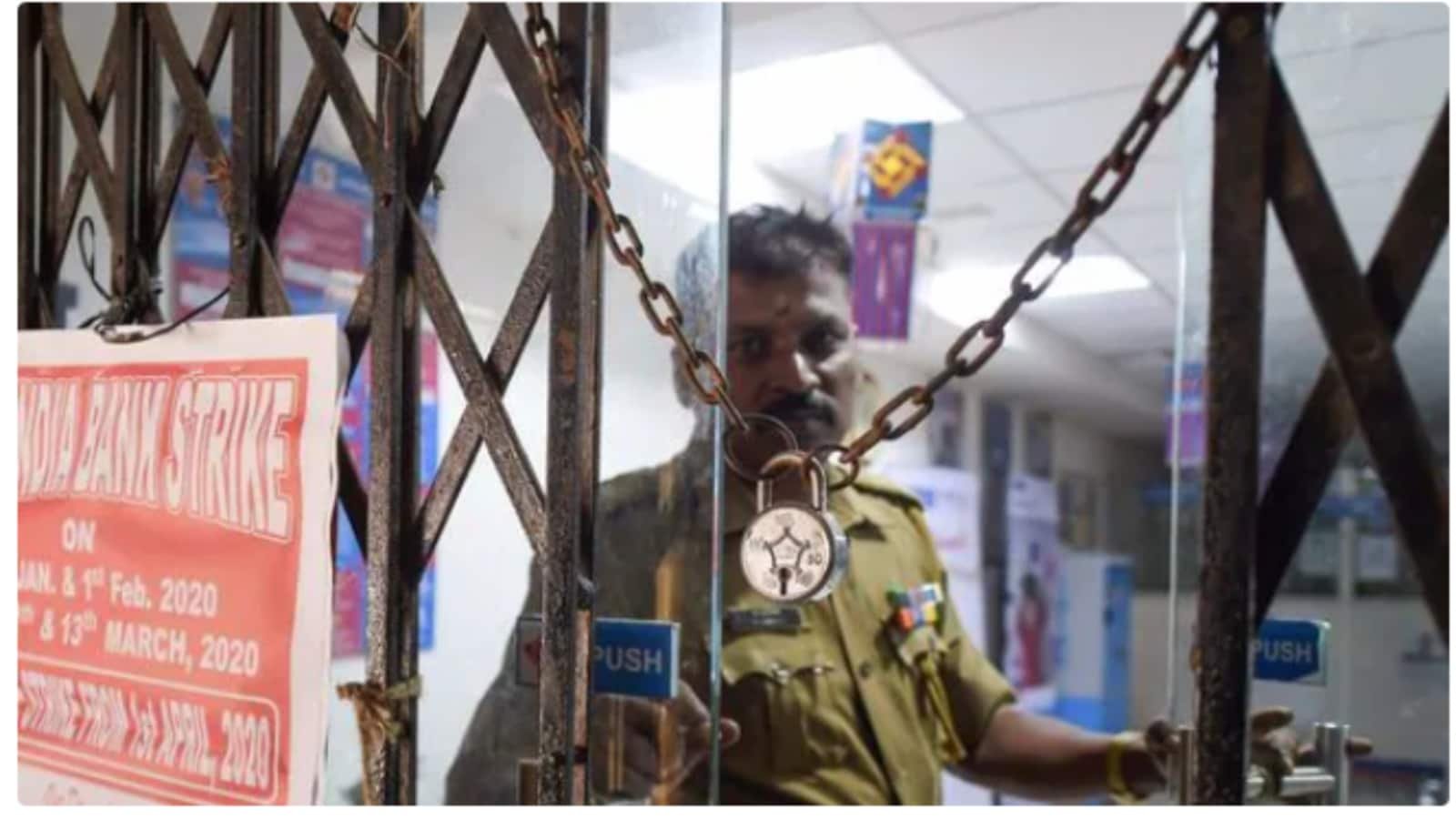 Government never agreed to 5-day week for banks, say finmin sources