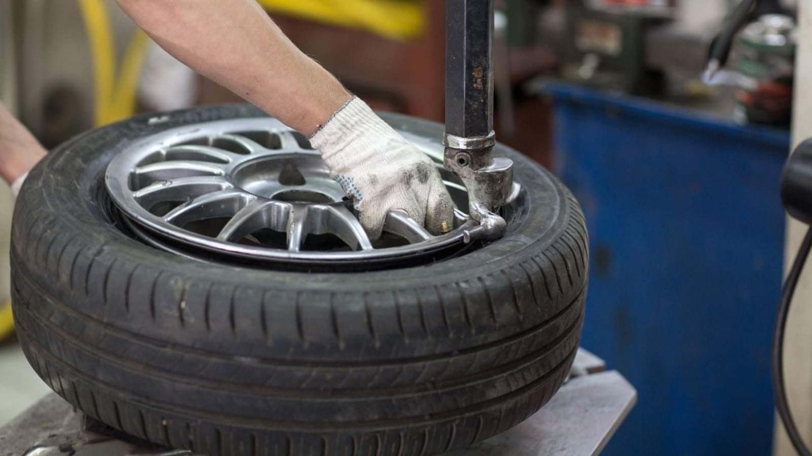 Tyres flaps contract manufacturer Matangi Rubber gets SEBI nod to launch IPO