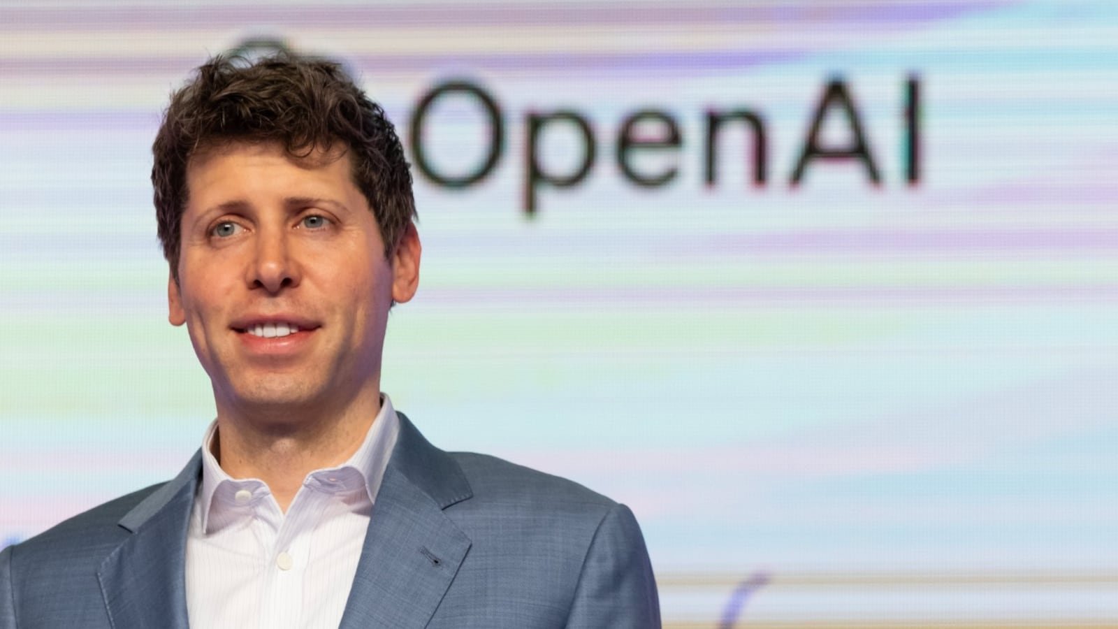 OpenAI ends $1-a-year US government AI deal, shifts to 50% discount