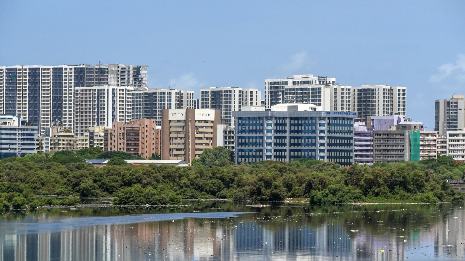 Leela BKC Holdings registers 80-year lease for Mumbai BKC plot at Rs 1,302 crore premium