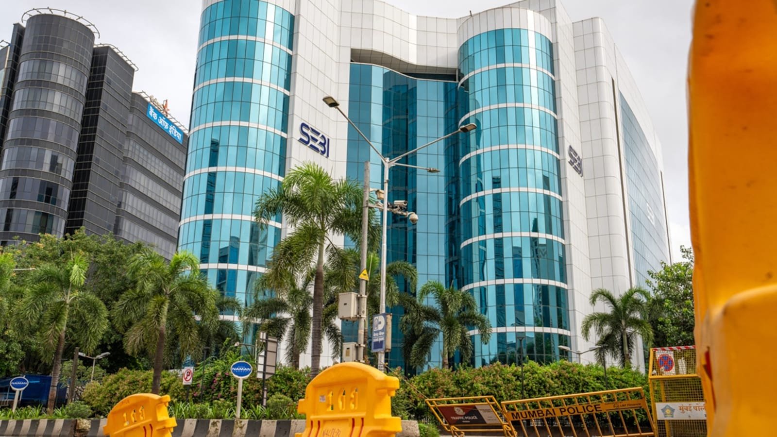 Traders back simpler settlement as SEBI reviews closing auction