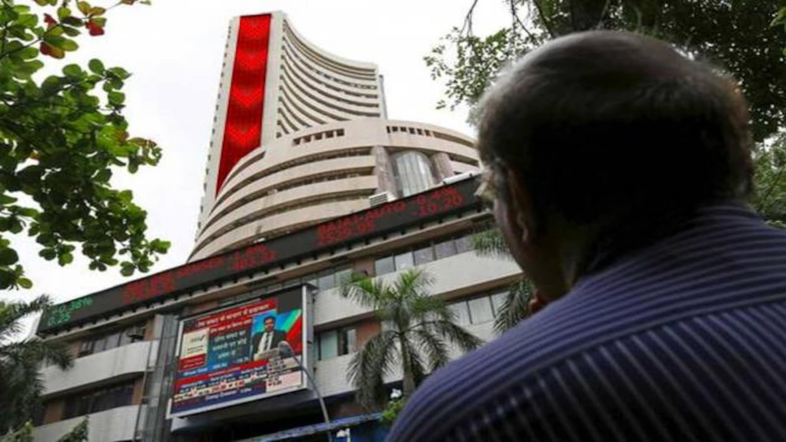 BSE stock falls 3%: Bernstein initiates with ‘underperform’ as derivatives growth normalises; check...