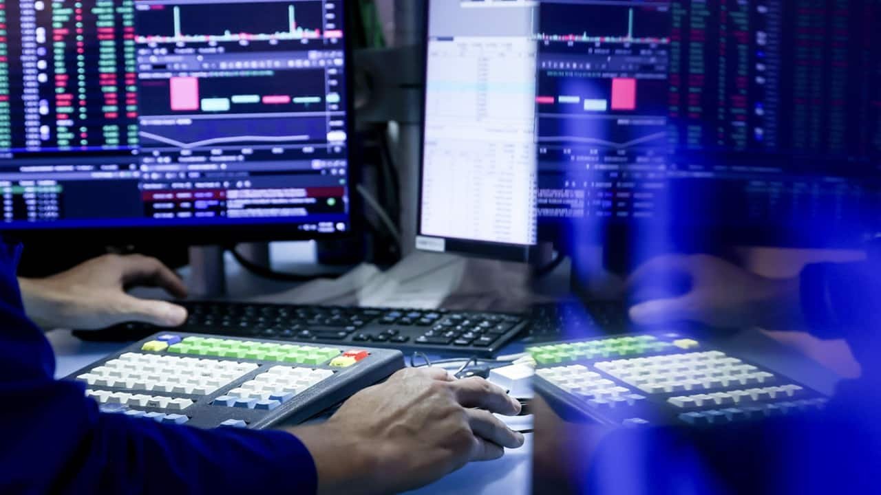 S&P 500 churns after $3.7 trillion rally to record