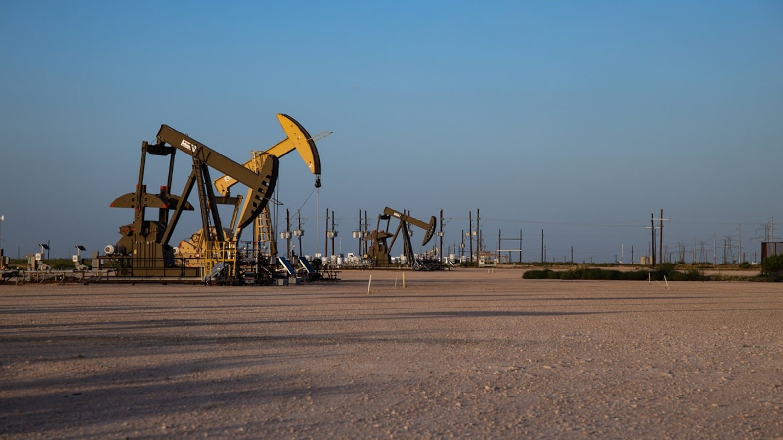 Airline, OMCs, paint and tyre stocks fall up to 5% as Brent nears $110; SpiceJet, HPCL among major losers