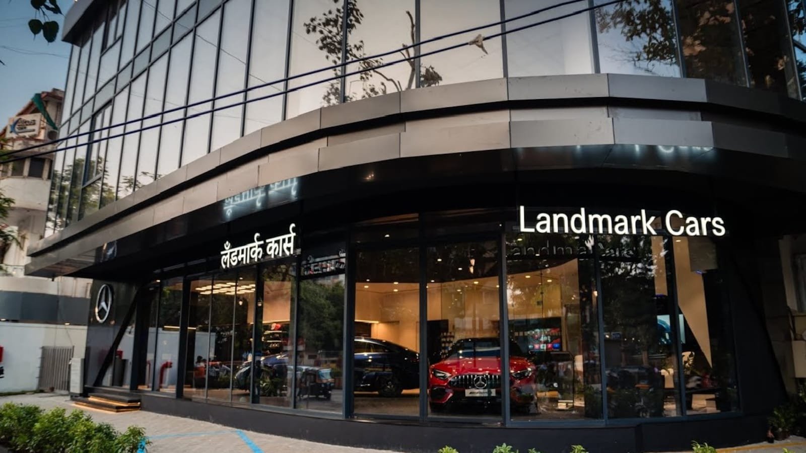 Landmark Cars shares zoom up to 12% to hit one-month high on M&M, BYD store additions