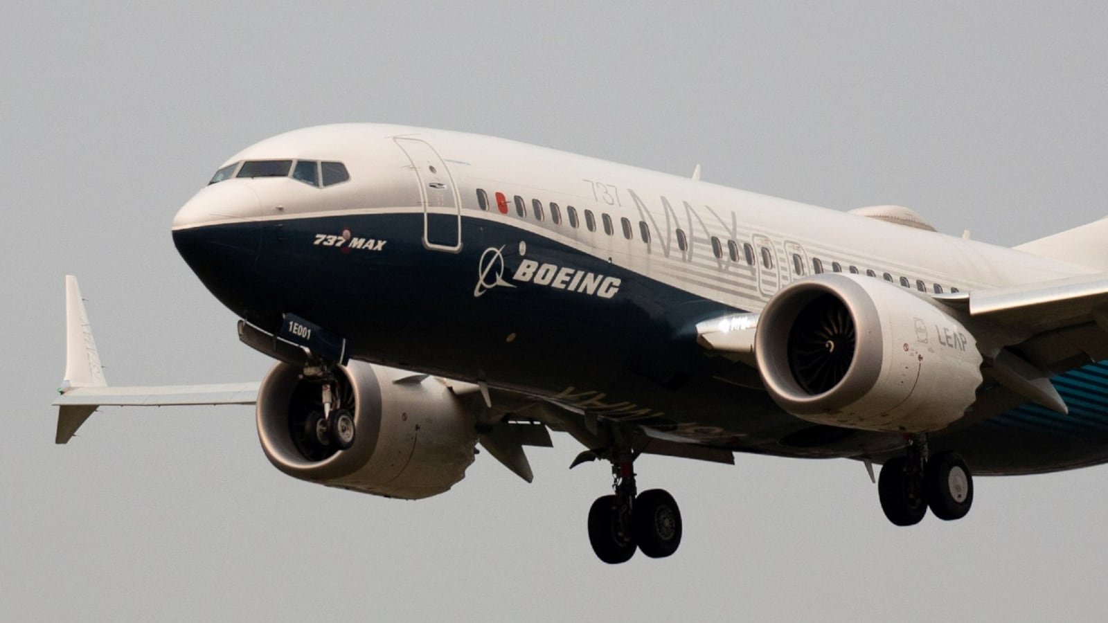 Boeing identifies 737 Max software glitch that may prompt delays